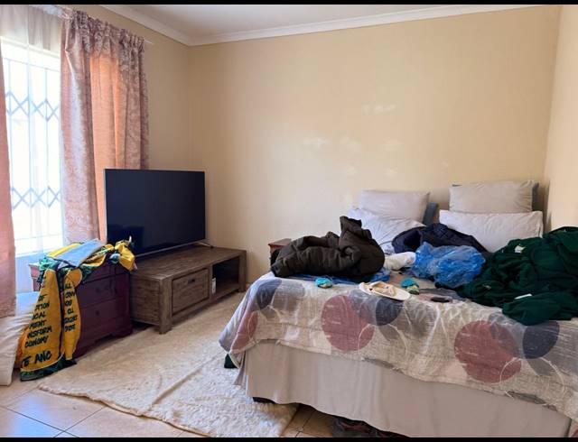 3 BEDROOM HOUSE FOR SALE IN TLHABANE WEST
